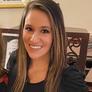 Meet your Posher, Carly